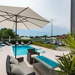 Luxury Tramontana Апартаменты *