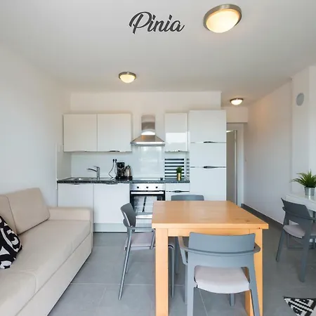 Luxury Tramontana Apartment *