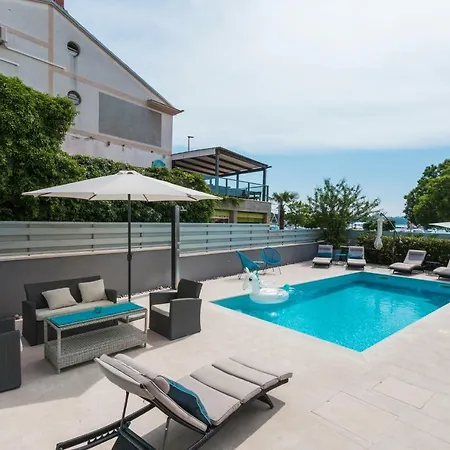 Luxury Tramontana Apartment Medulin